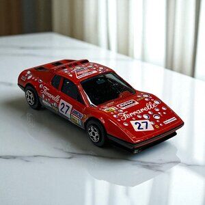 Bburago 1/43 Scale Ferrari 512 BB Daytona Diecast Model Car Red